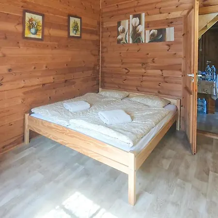 3 Bedroom Pet Friendly In Holiday home *